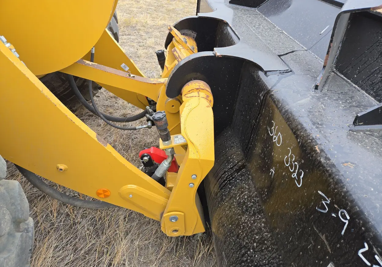 2023 Caterpillar 930M wheel loader For Sale | Low Hours | Live Auction