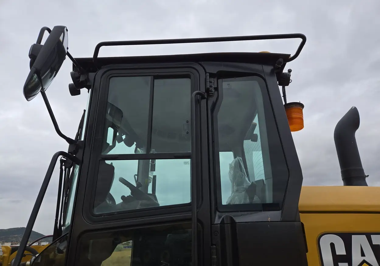 2023 Caterpillar 930M wheel loader For Sale | Low Hours | Live Auction