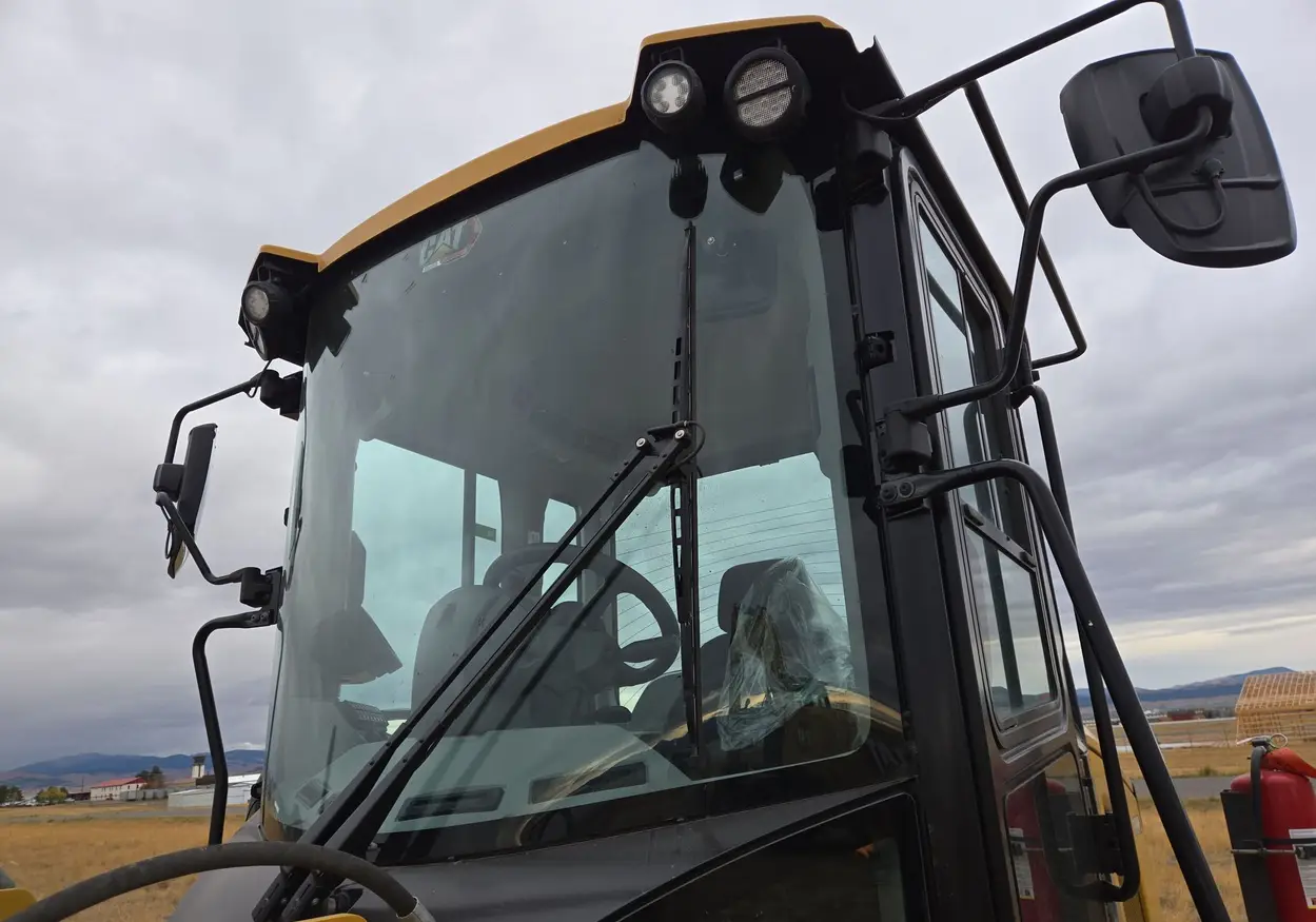 2023 Caterpillar 930M wheel loader For Sale | Low Hours | Live Auction
