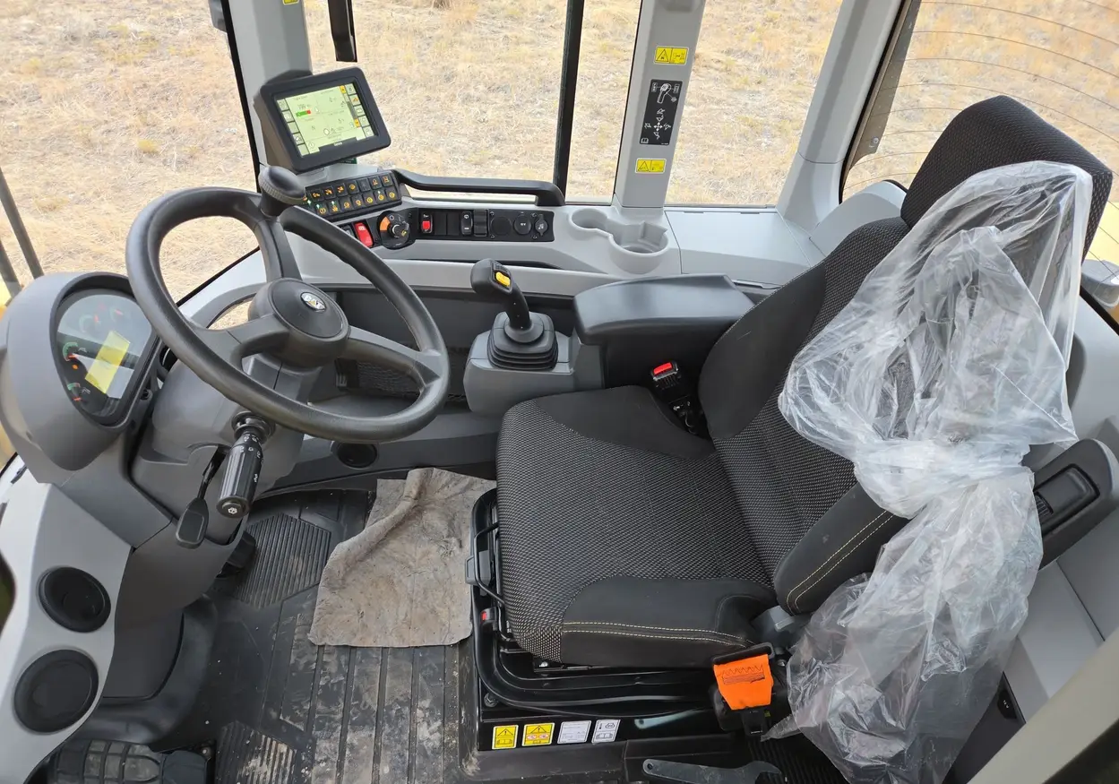 2023 Caterpillar 930M wheel loader For Sale | Low Hours | Live Auction