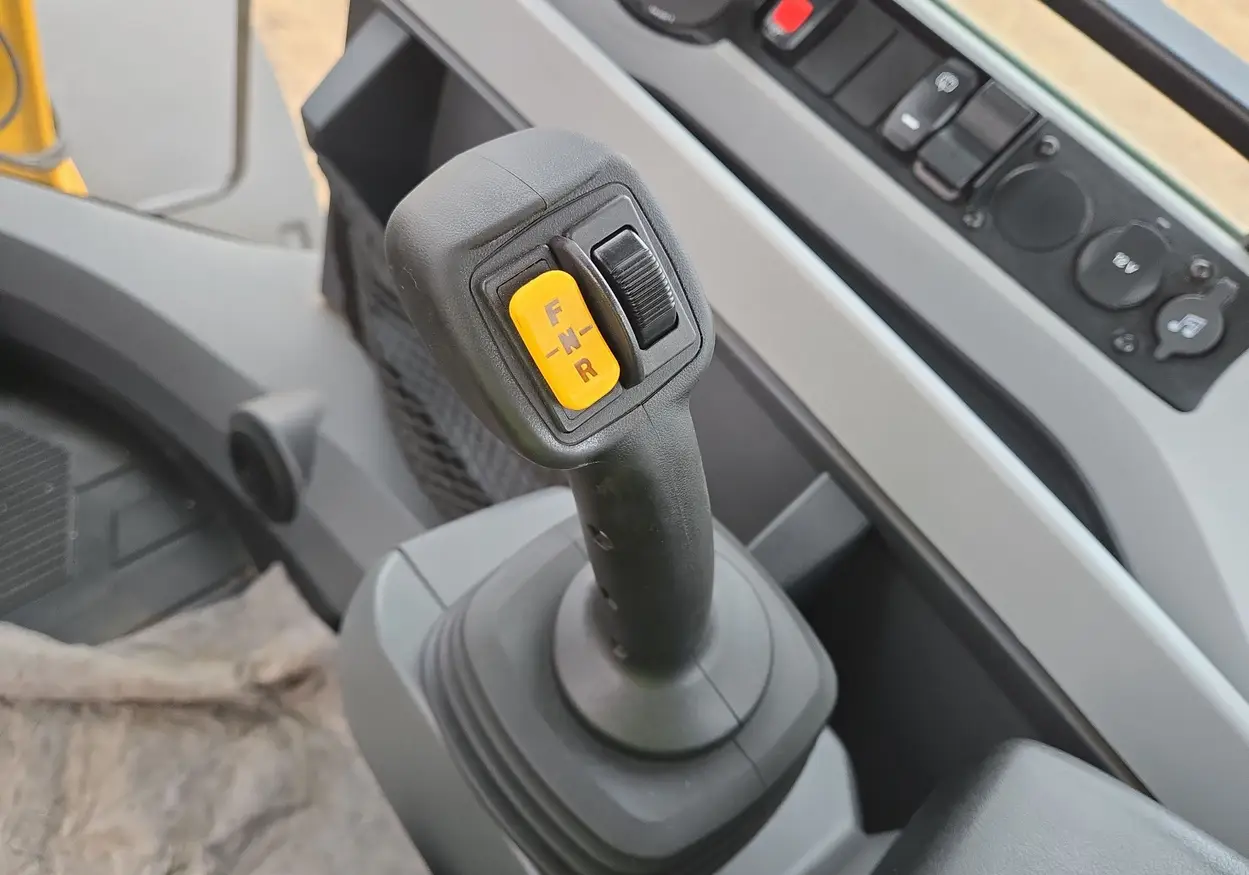 2023 Caterpillar 930M wheel loader For Sale | Low Hours | Live Auction