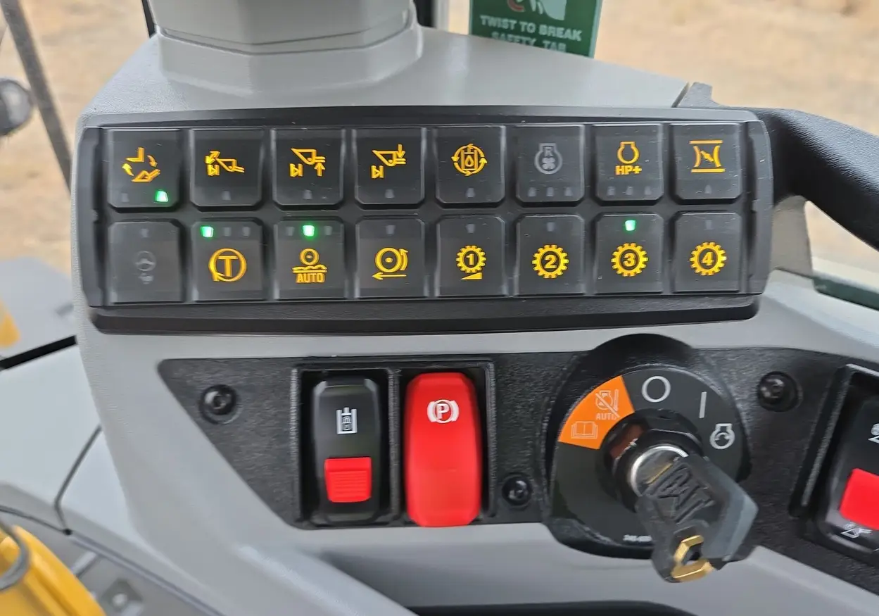 2023 Caterpillar 930M wheel loader For Sale | Low Hours | Live Auction