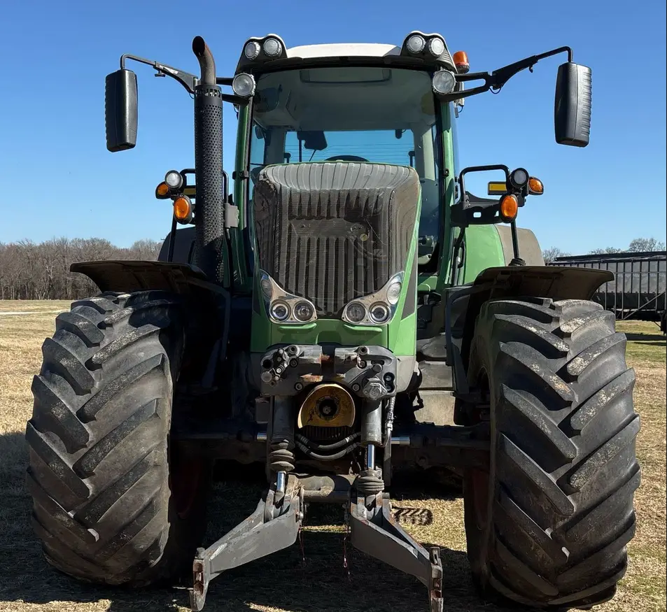 2013 Fendt 828 Vario MFWD Tractor For Sale | Low Hours | Live Auction