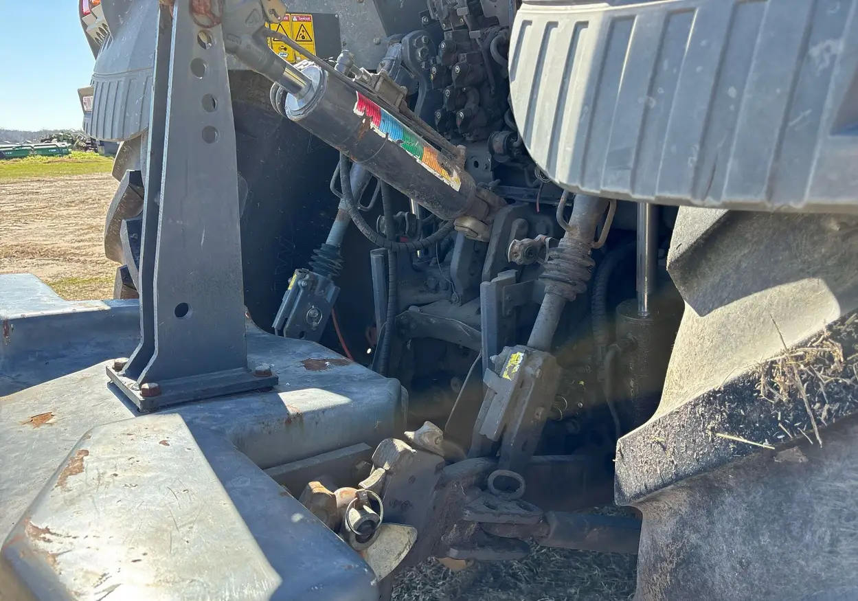 2013 Fendt 828 Vario MFWD Tractor For Sale | Low Hours | Live Auction