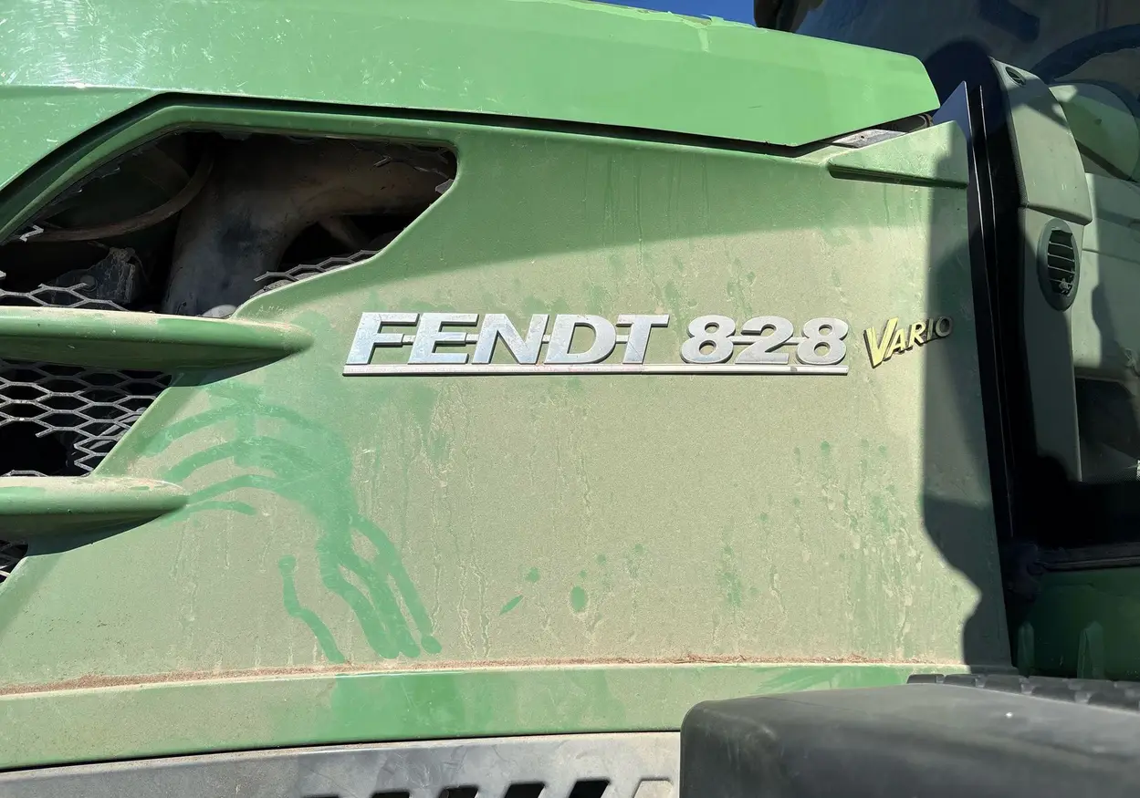 2013 Fendt 828 Vario MFWD Tractor For Sale | Low Hours | Live Auction