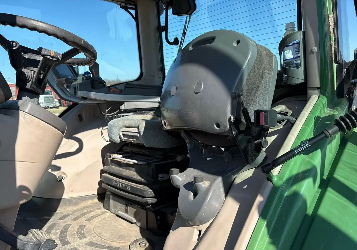 2013 Fendt 828 Vario MFWD Tractor For Sale | Low Hours | Live Auction