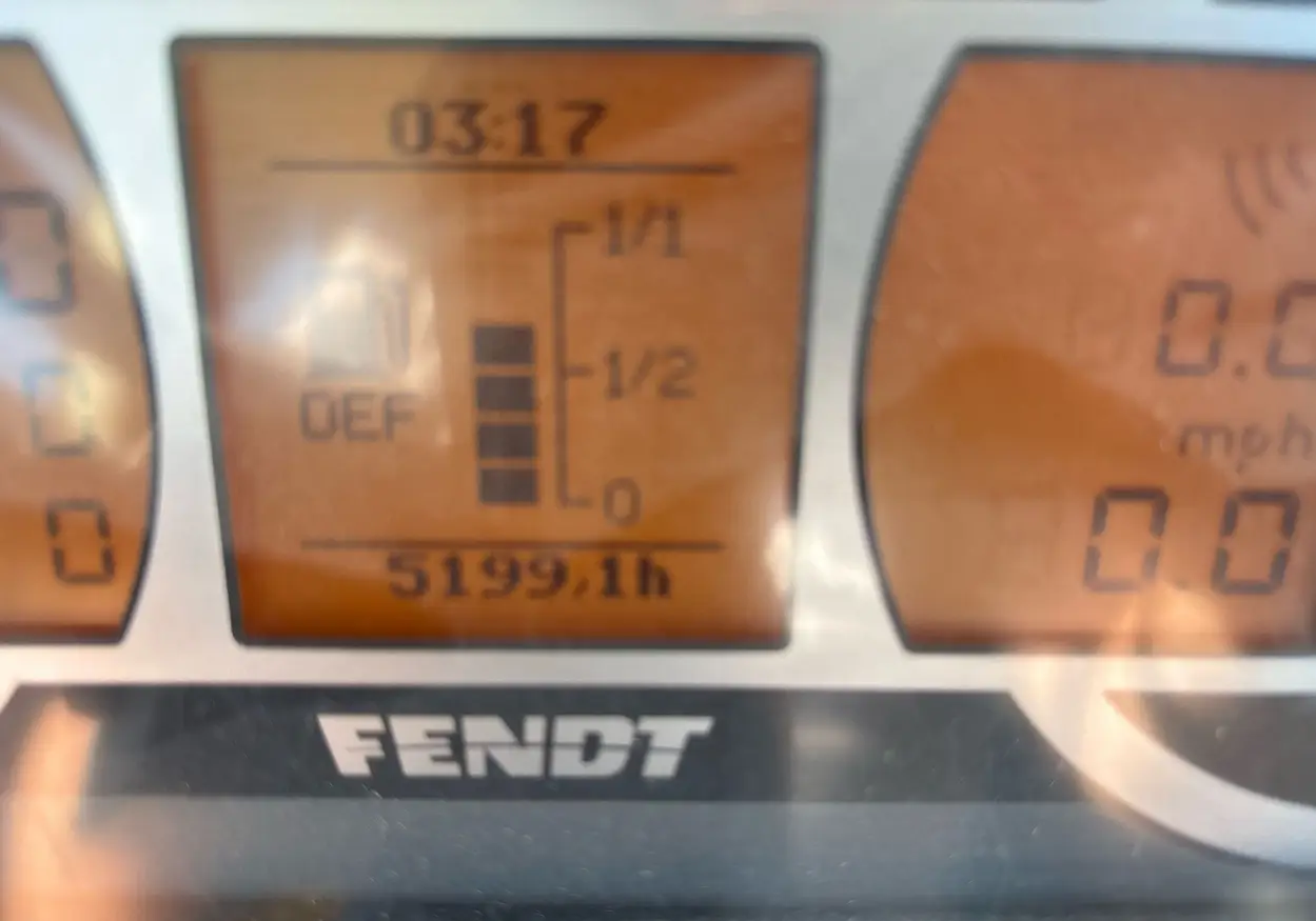 2013 Fendt 828 Vario MFWD Tractor For Sale | Low Hours | Live Auction