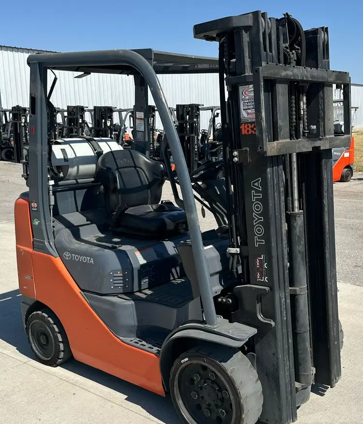 2018 Toyota 8FGCU25 Forklift For Sale | Low Hours | Live Auction