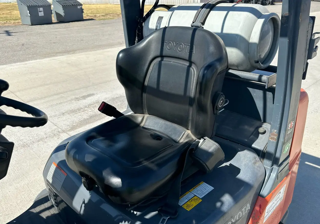 2018 Toyota 8FGCU25 Forklift For Sale | Low Hours | Live Auction