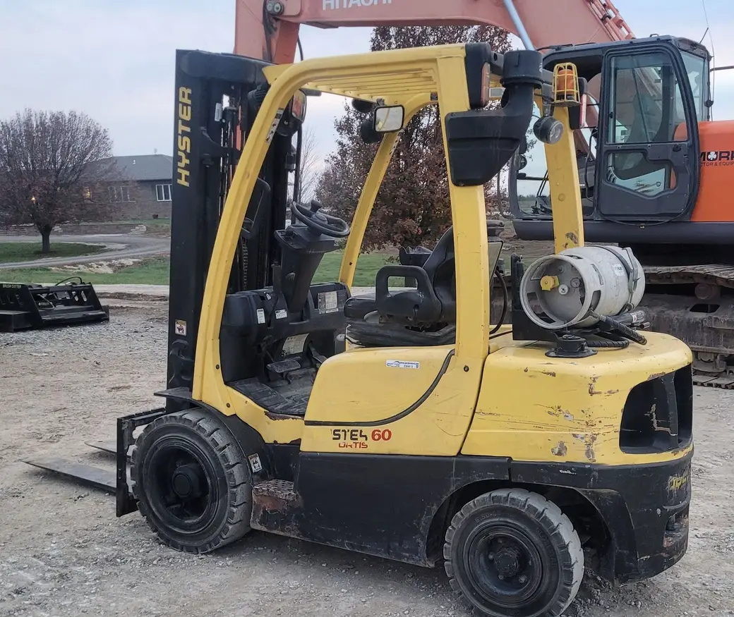 2015 Hyster H60FT Forklift For Sale | Low Hours | Live Auction