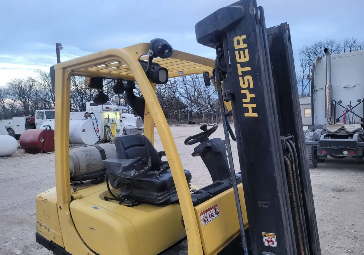 2015 Hyster H60FT Forklift For Sale | Low Hours | Live Auction