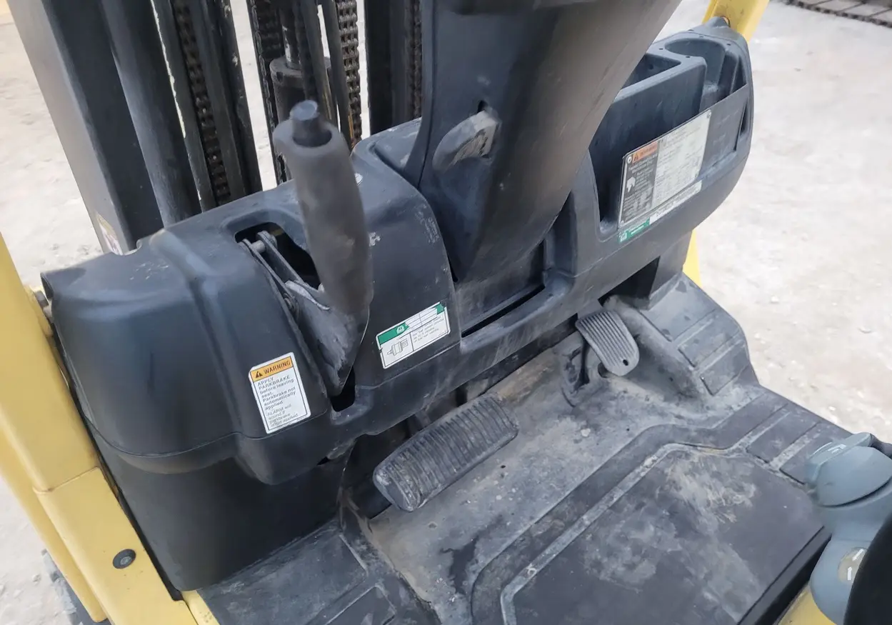 2015 Hyster H60FT Forklift For Sale | Low Hours | Live Auction
