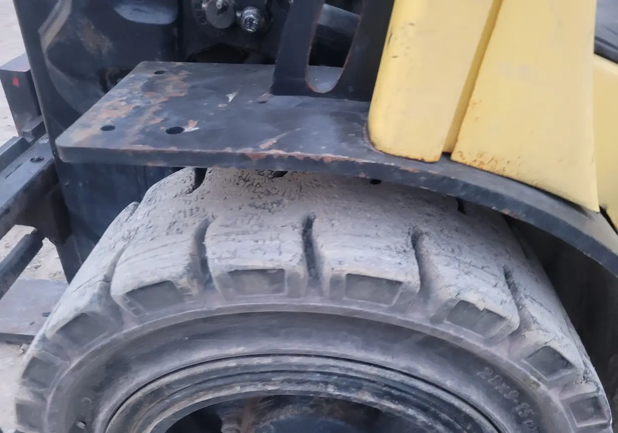 2015 Hyster H60FT Forklift For Sale | Low Hours | Live Auction
