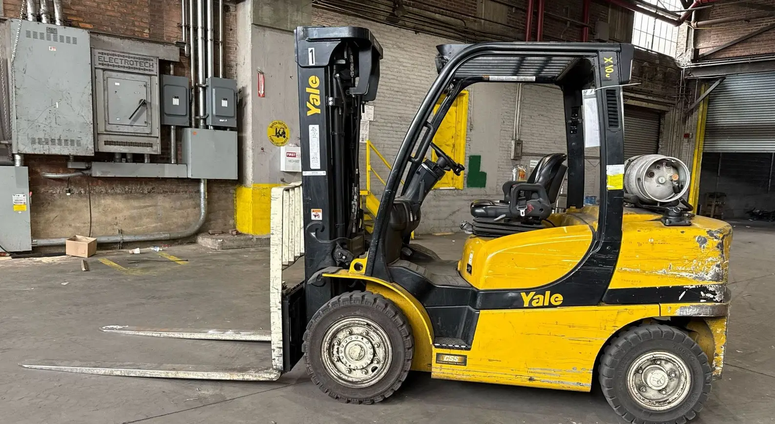 2018 Yale GLP050 Forklift For Sale | Low Hours | Live Auction