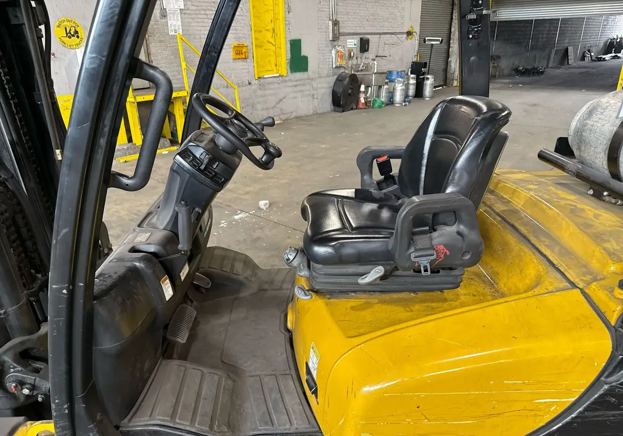2018 Yale GLP050 Forklift For Sale | Low Hours | Live Auction