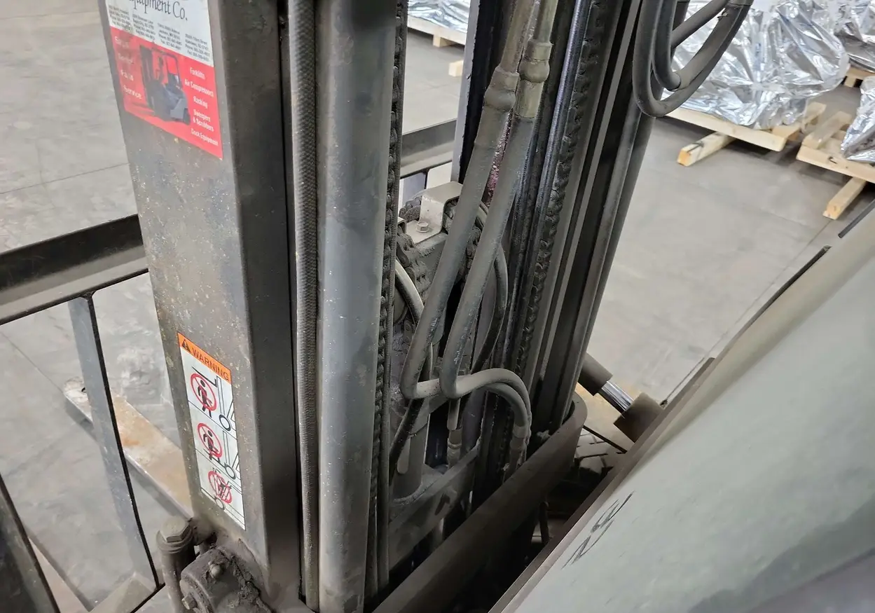 1998 Caterpillar GP25 Forklift For Sale | Low Hours | Live Auction