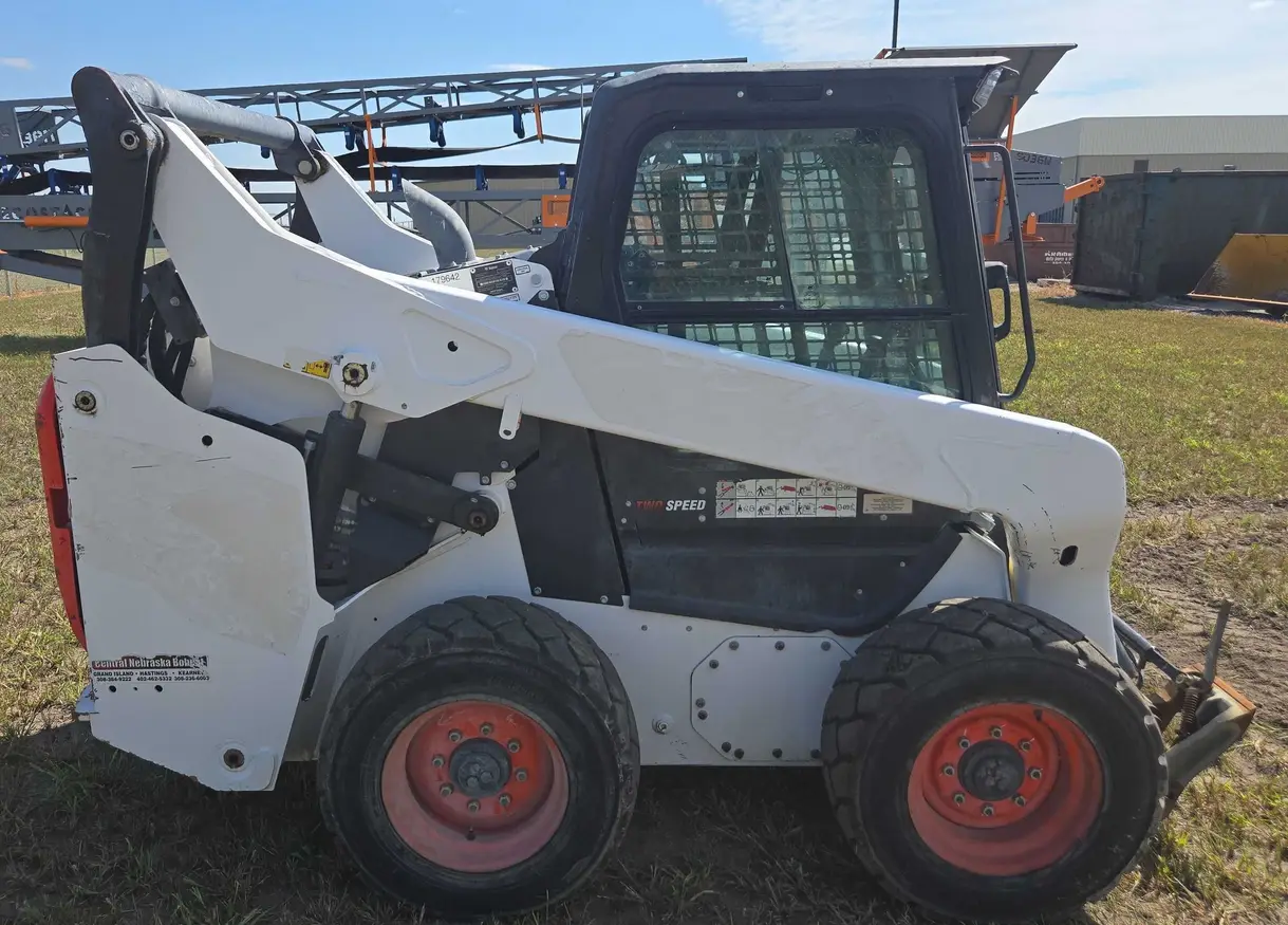 2022 Bobcat S76 skid steer loader For Sale | Low Hours | Live Auction
