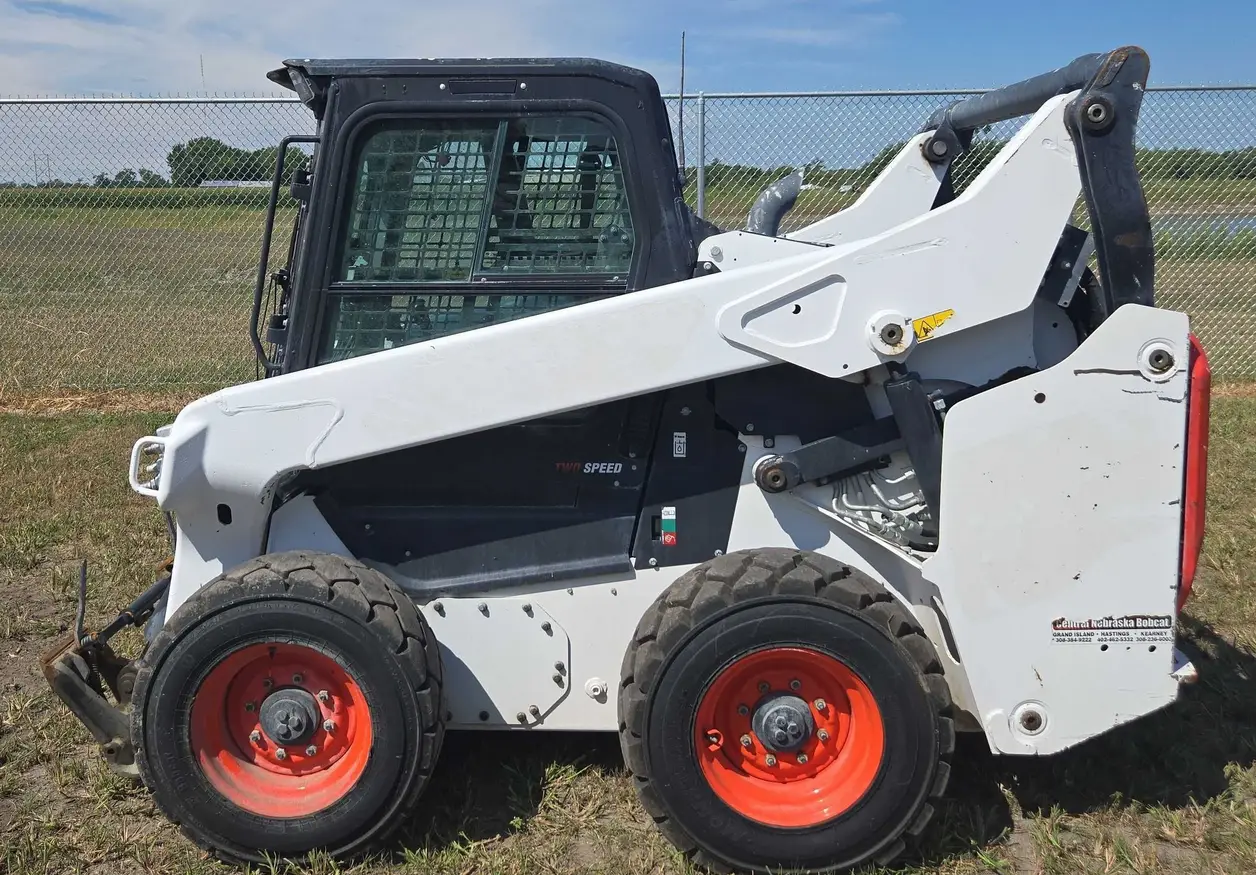 2022 Bobcat S76 skid steer loader For Sale | Low Hours | Live Auction
