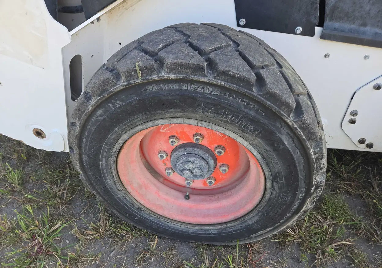 2022 Bobcat S76 skid steer loader For Sale | Low Hours | Live Auction