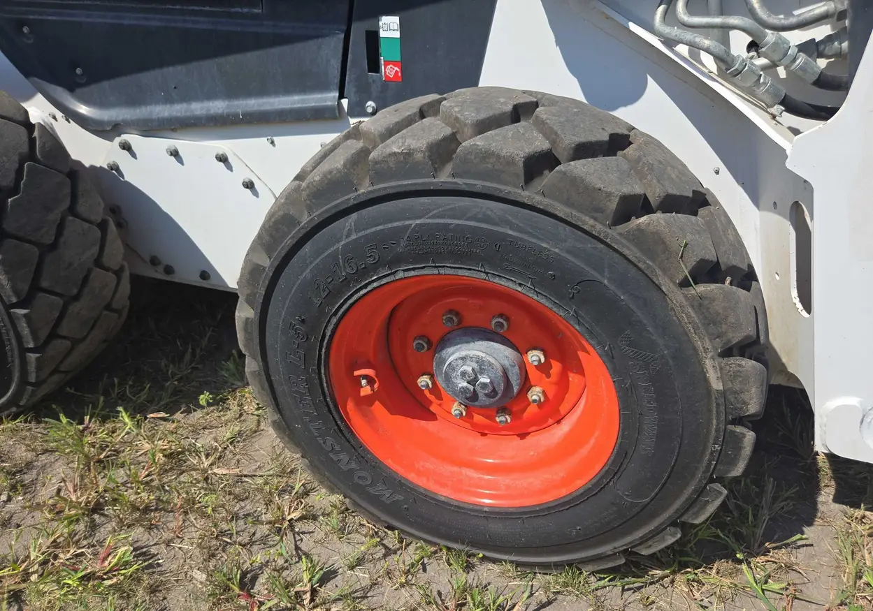 2022 Bobcat S76 skid steer loader For Sale | Low Hours | Live Auction