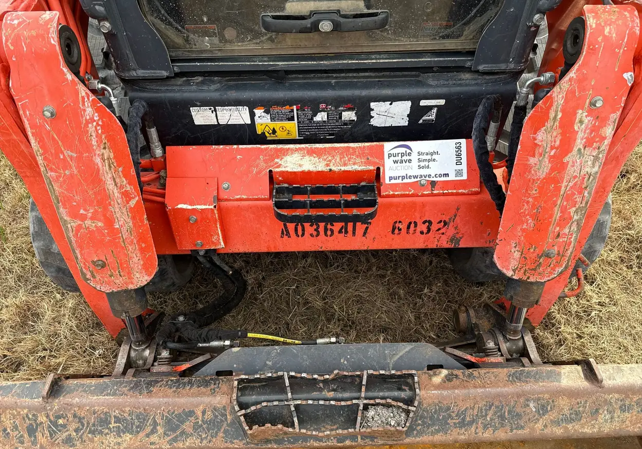 2022 Kubota SVL75-2 tracked skid steer loader For Sale | Low Hours | Live Auction