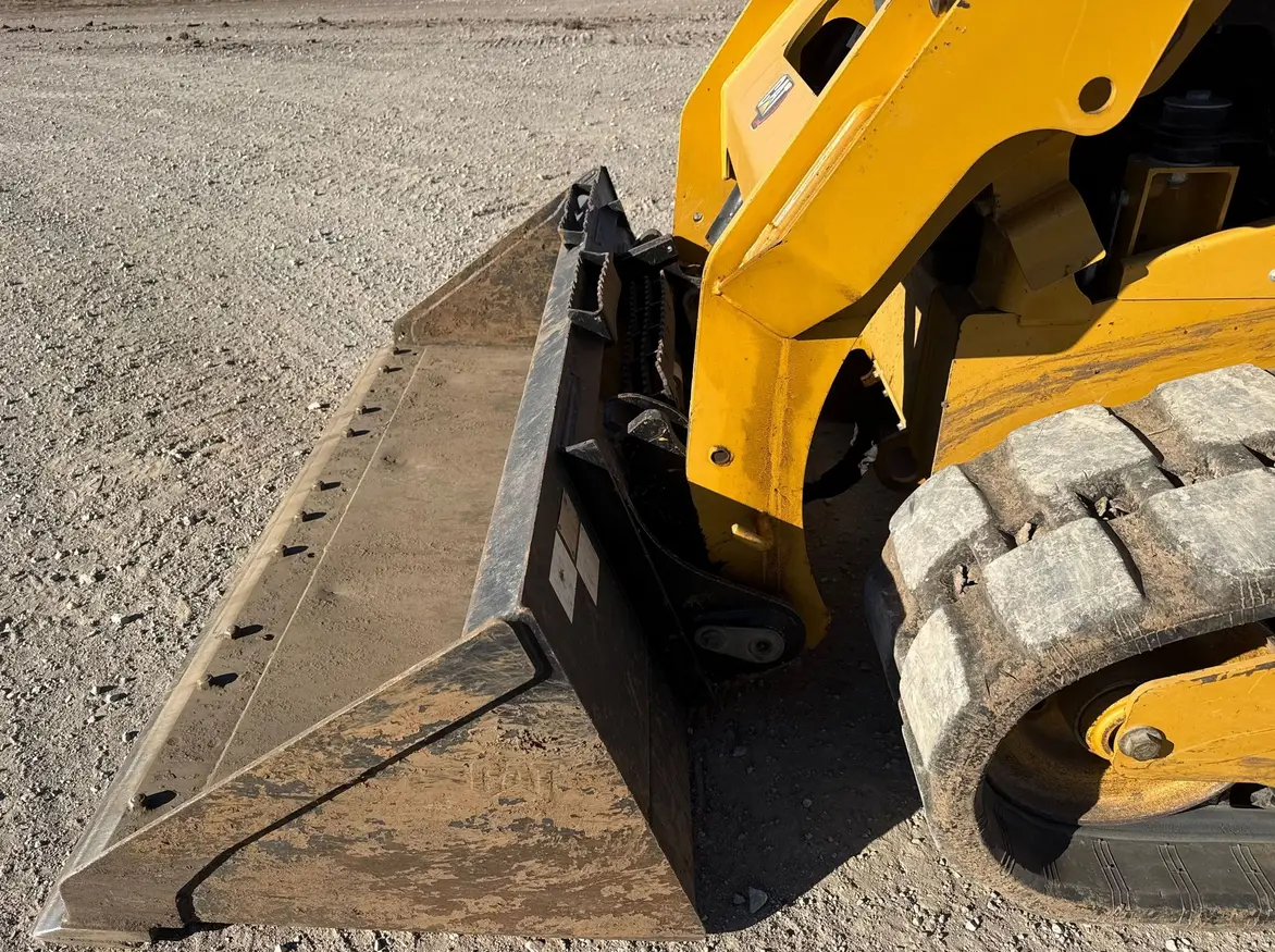 2022 Caterpillar 259D3 tracked skid steer loader For Sale | Low Hours | Live Auction