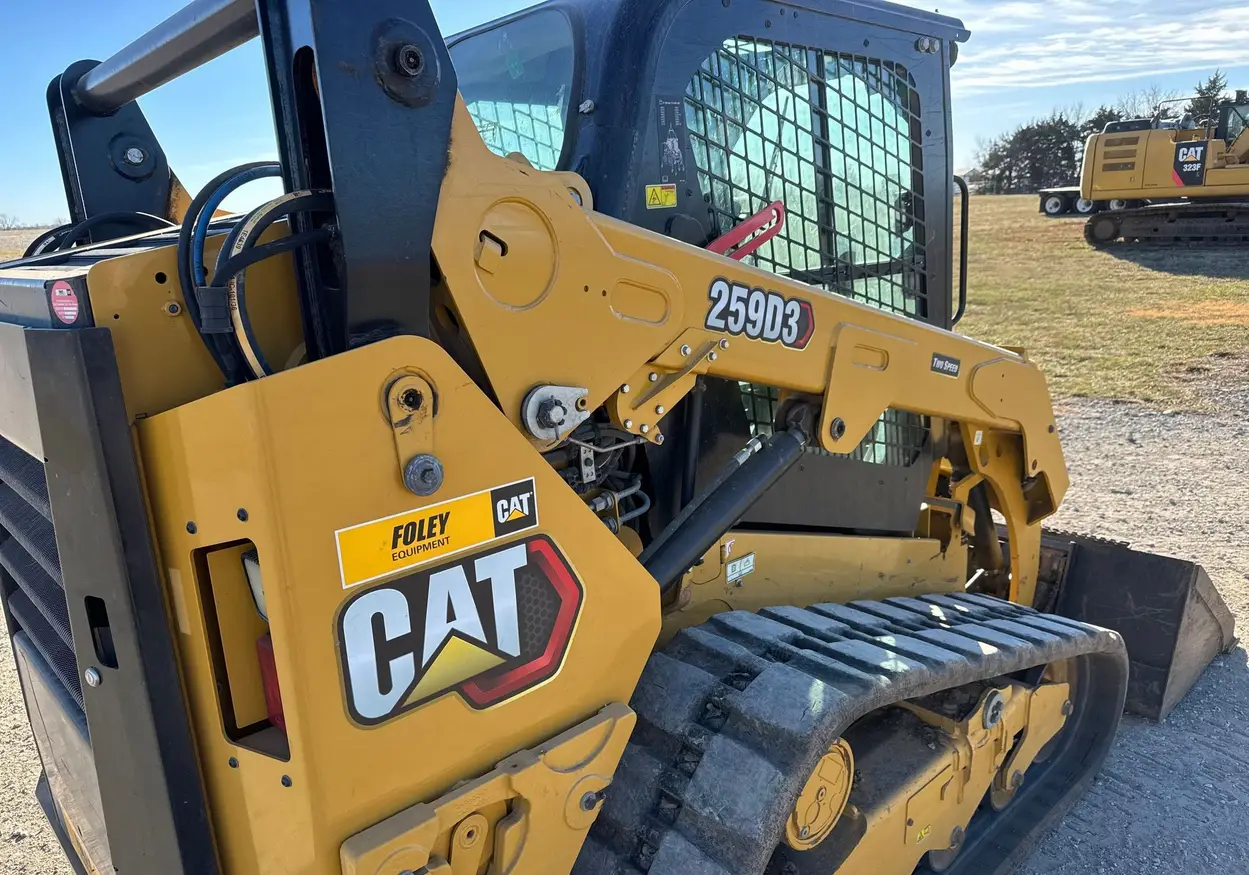 2022 Caterpillar 259D3 tracked skid steer loader For Sale | Low Hours | Live Auction