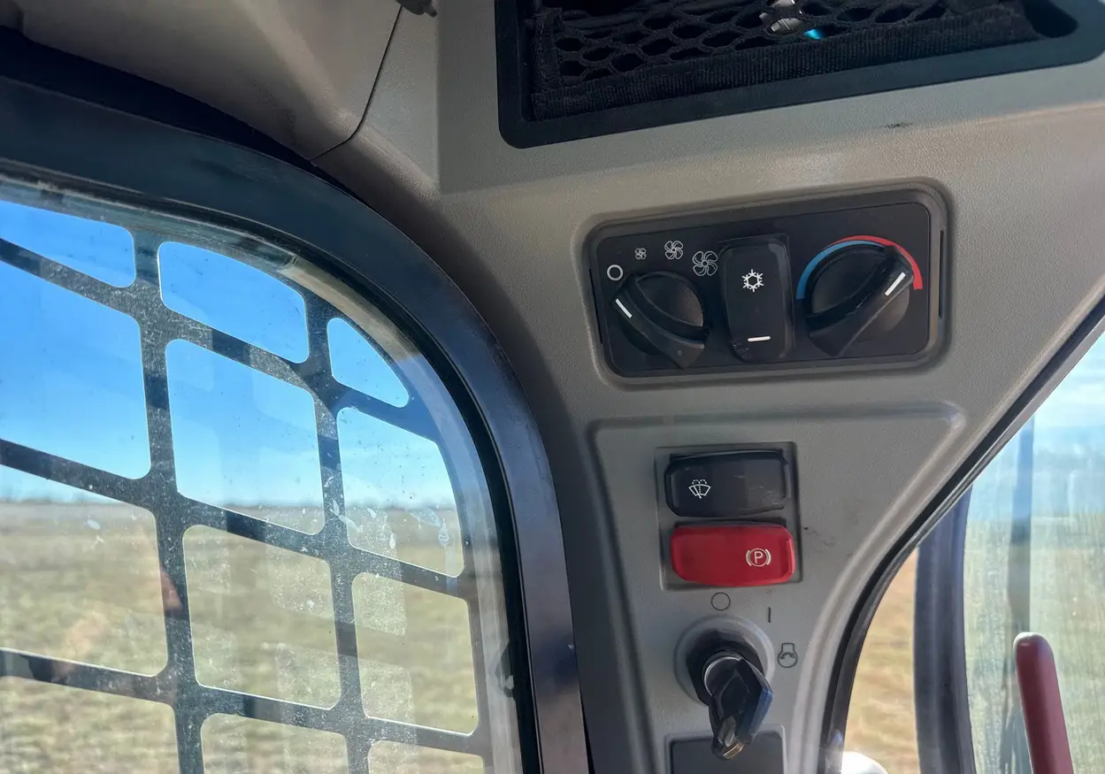 2022 Caterpillar 259D3 tracked skid steer loader For Sale | Low Hours | Live Auction