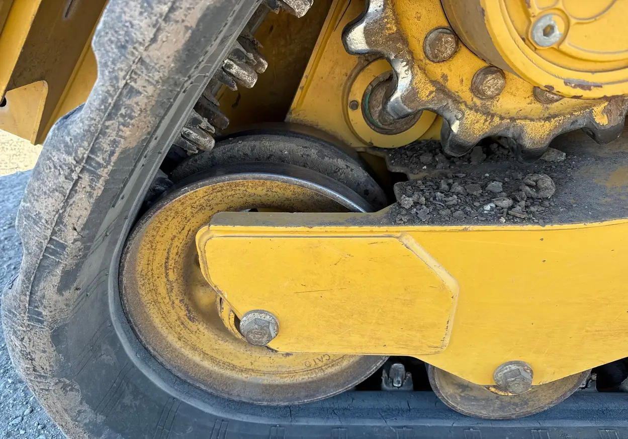 2022 Caterpillar 259D3 tracked skid steer loader For Sale | Low Hours | Live Auction