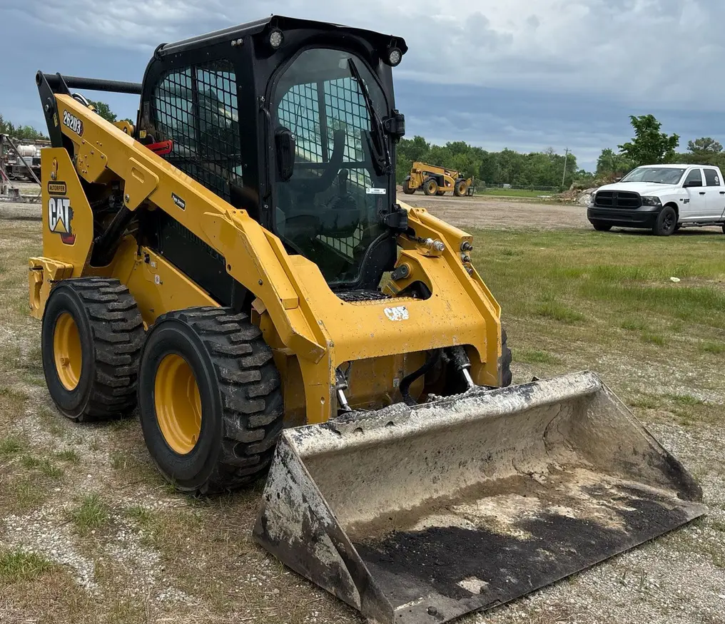 2021 Caterpillar 262D3 tracked skid steer loader For Sale | Low Hours | Live Auction