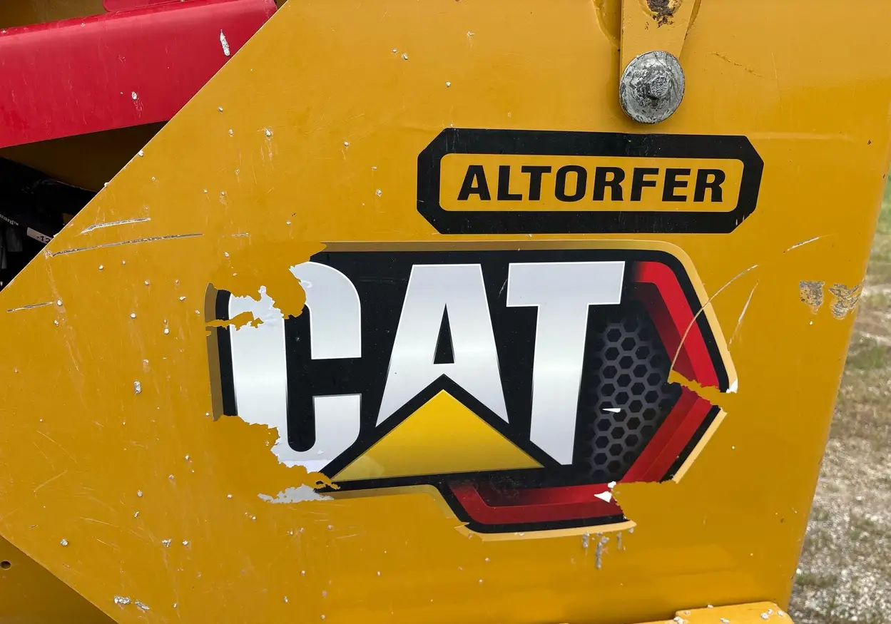 2021 Caterpillar 262D3 tracked skid steer loader For Sale | Low Hours | Live Auction