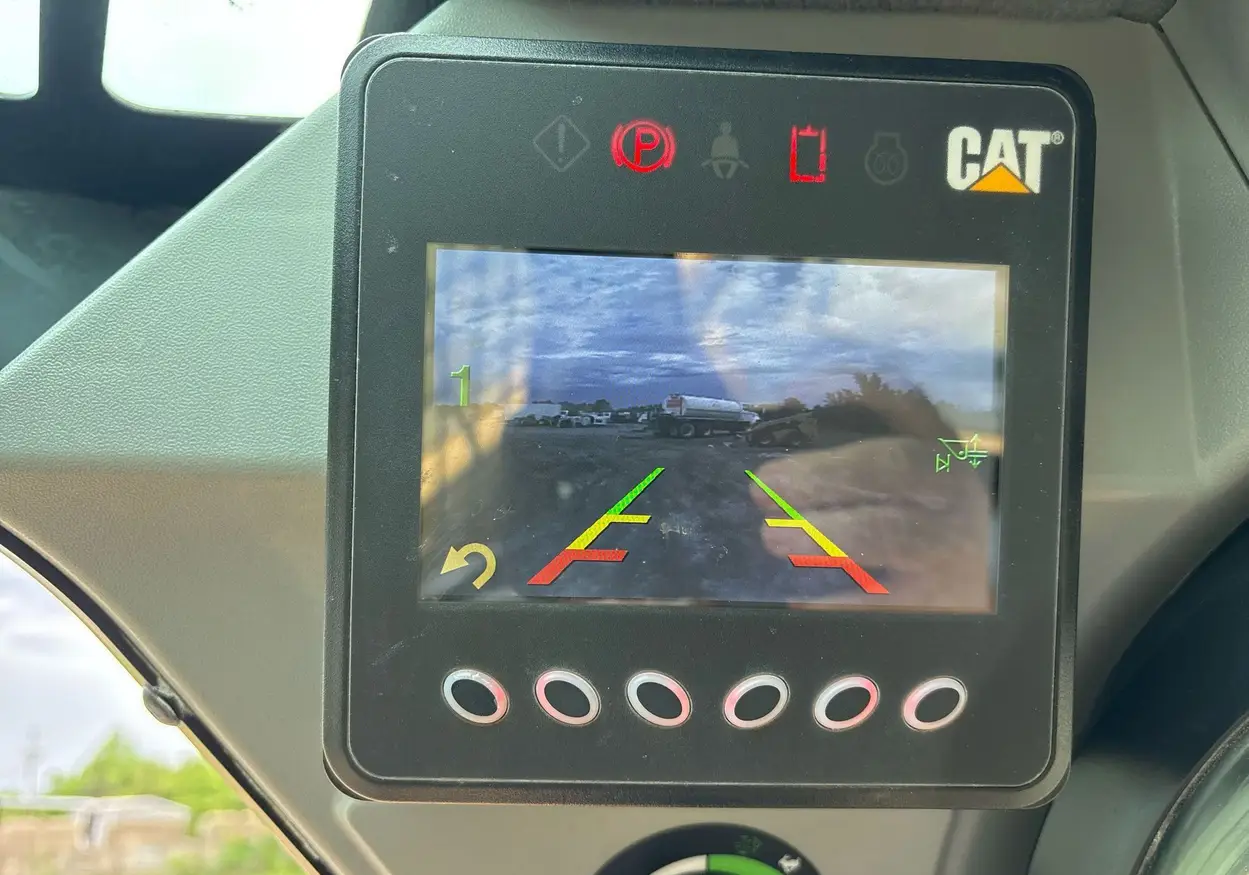 2021 Caterpillar 262D3 tracked skid steer loader For Sale | Low Hours | Live Auction