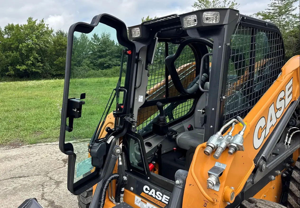 2023 Case SV280B skid steer loader For Sale | Low Hours | Live Auction