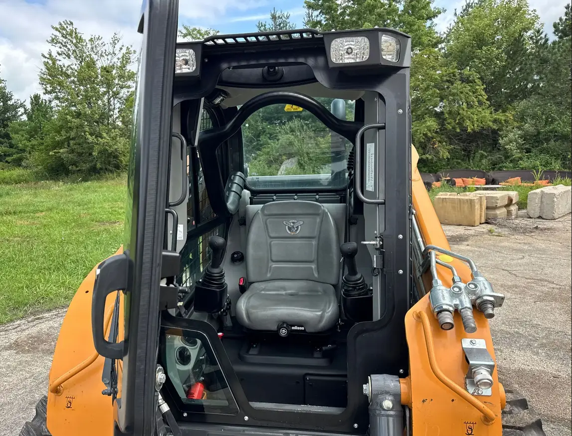 2023 Case SV280B skid steer loader For Sale | Low Hours | Live Auction