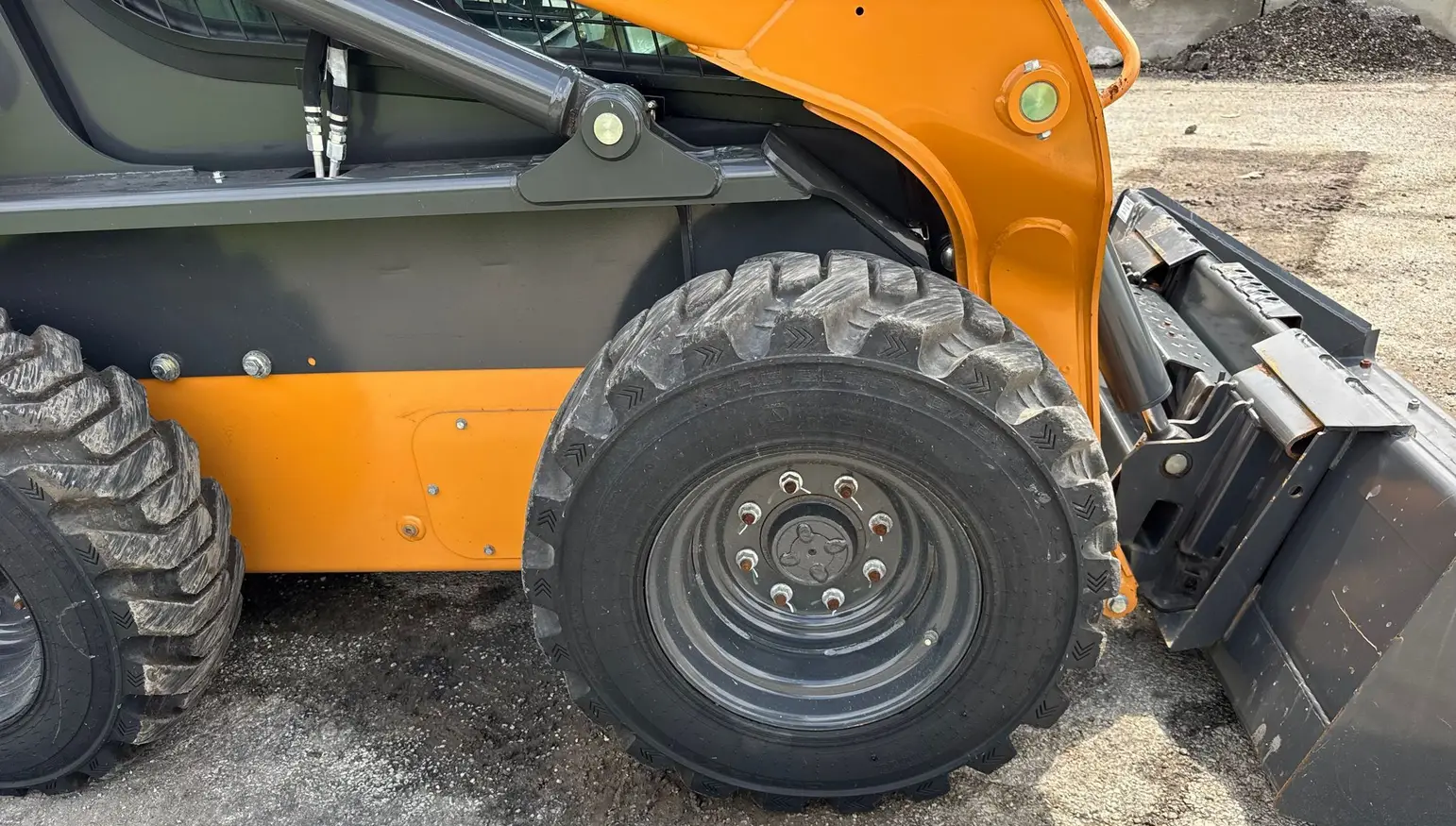 2023 Case SV280B skid steer loader For Sale | Low Hours | Live Auction