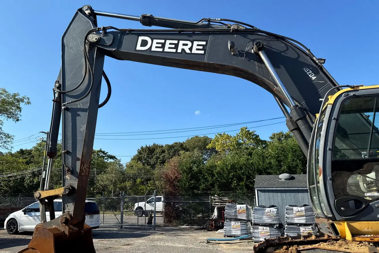 2007 John Deere 350D LC Excavator For Sale | Low Hours | Live Auction