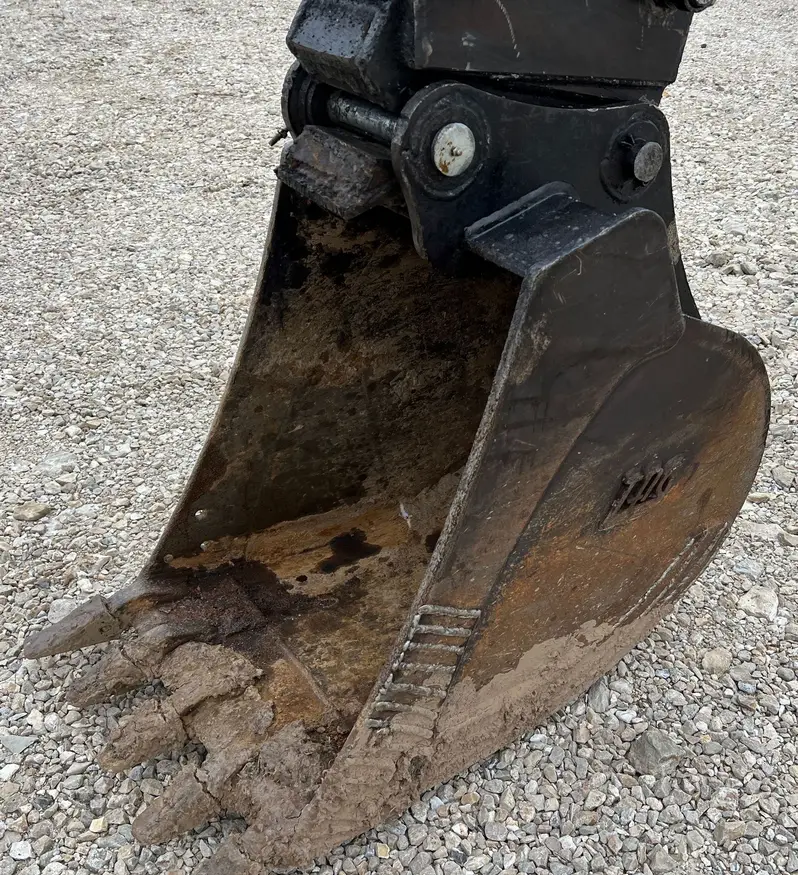 2011 Bobcat E80 Mini Excavator For Sale | Low Hours | Live Auction