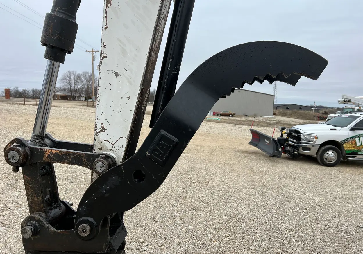 2011 Bobcat E80 Mini Excavator For Sale | Low Hours | Live Auction