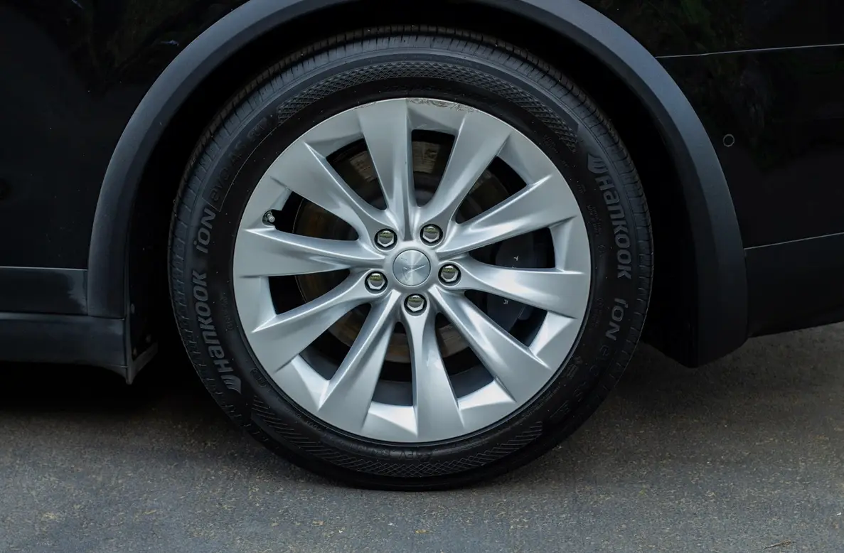 2017 Tesla Model X 75D — FSD, Clean Carfax For Sale | Low Miles | Live Auction