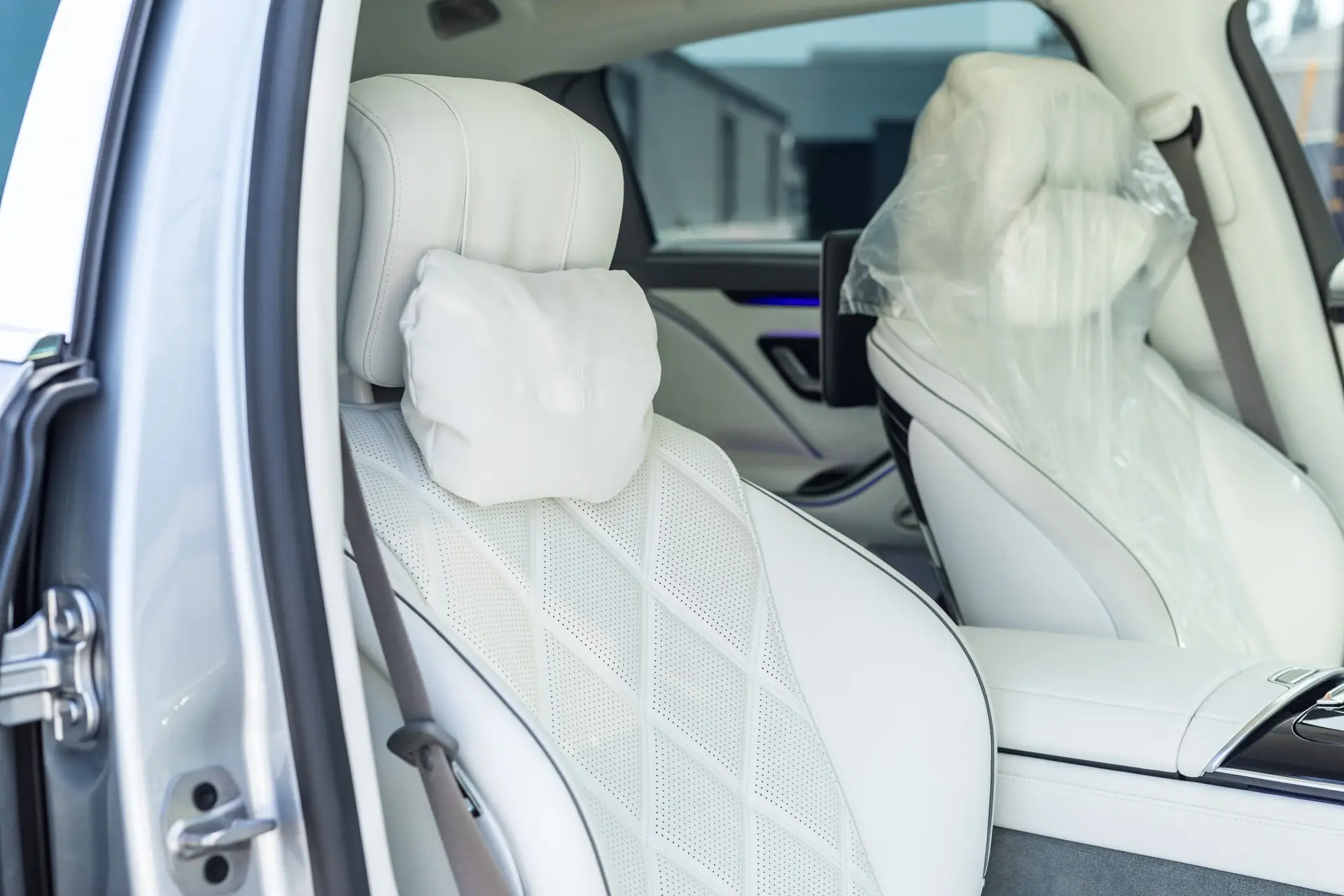 2023 Mercedes-Benz Maybach S 580 For Sale | Low Miles | Live Auction