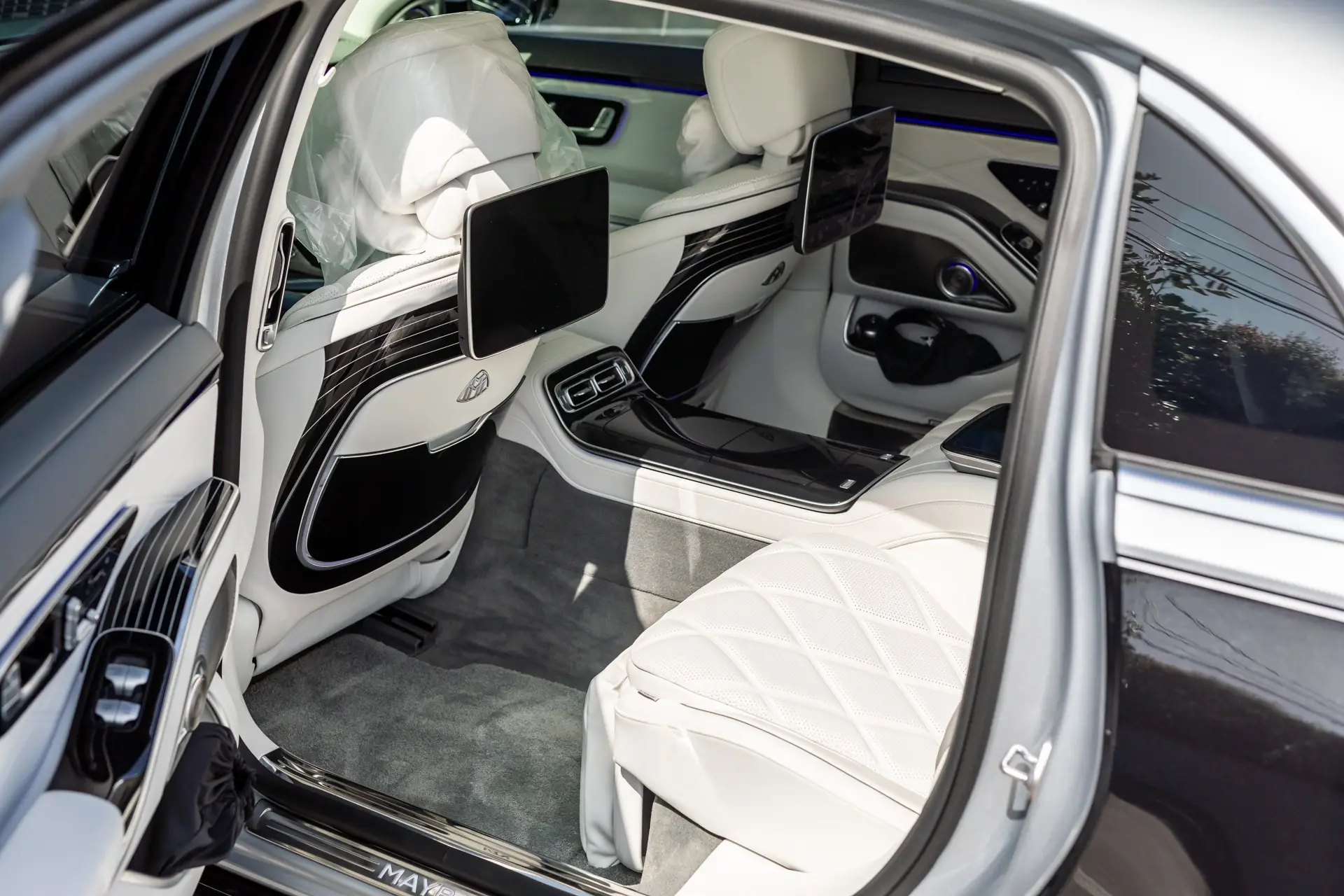 2023 Mercedes-Benz Maybach S 580 For Sale | Low Miles | Live Auction