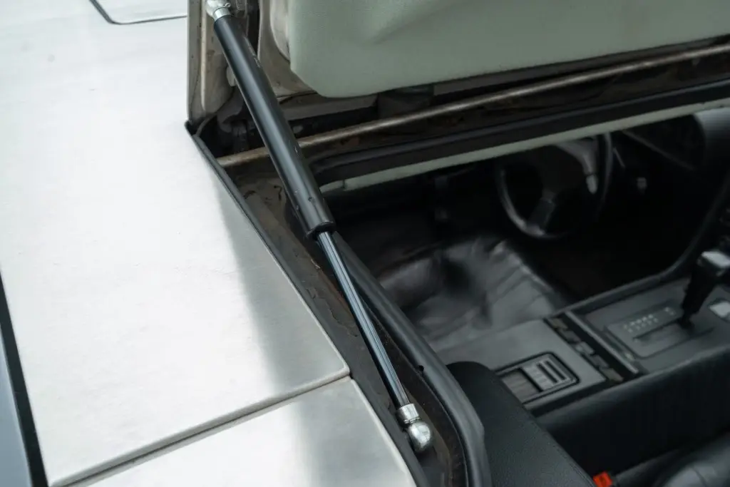 1981 DeLorean DMC-12 - Image 105