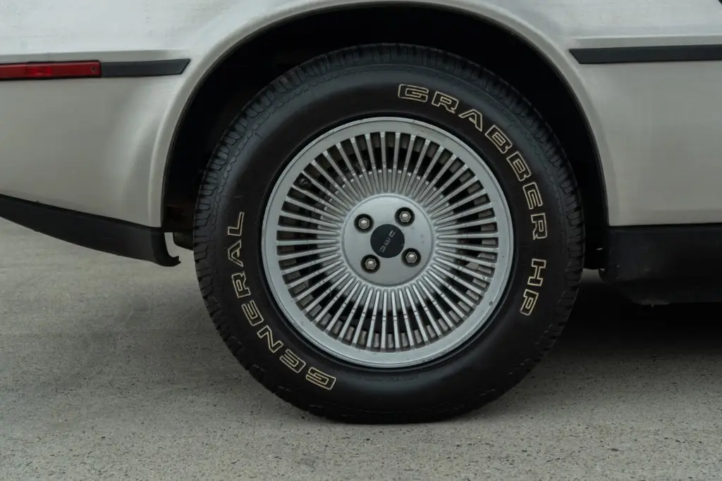 1981 DeLorean DMC-12 - Image 49