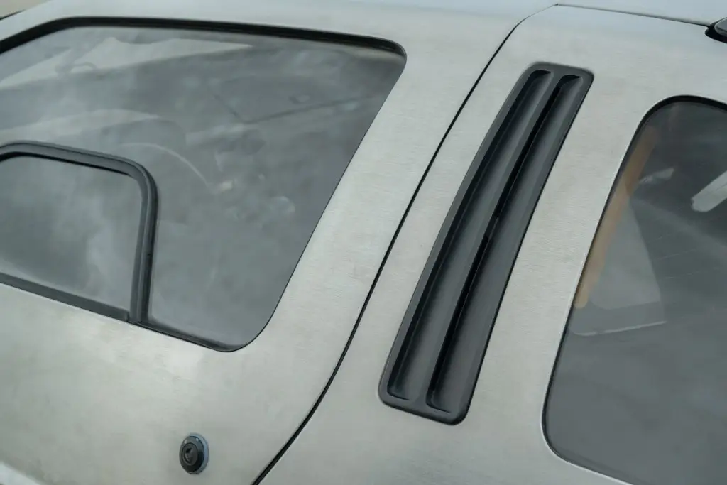 1981 DeLorean DMC-12 - Image 51