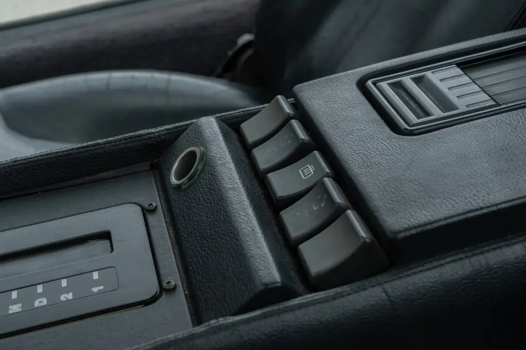 1981 DeLorean DMC-12 - Image 80