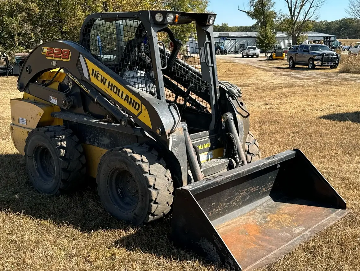 2019 New Holland L228 skid steer loader