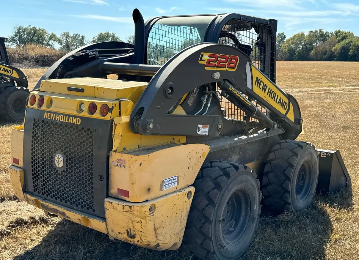 2019 New Holland L228 skid steer loader