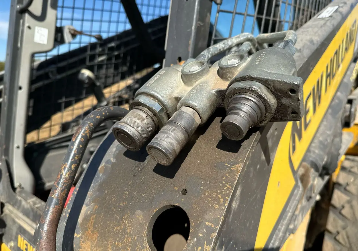 2019 New Holland L228 skid steer loader