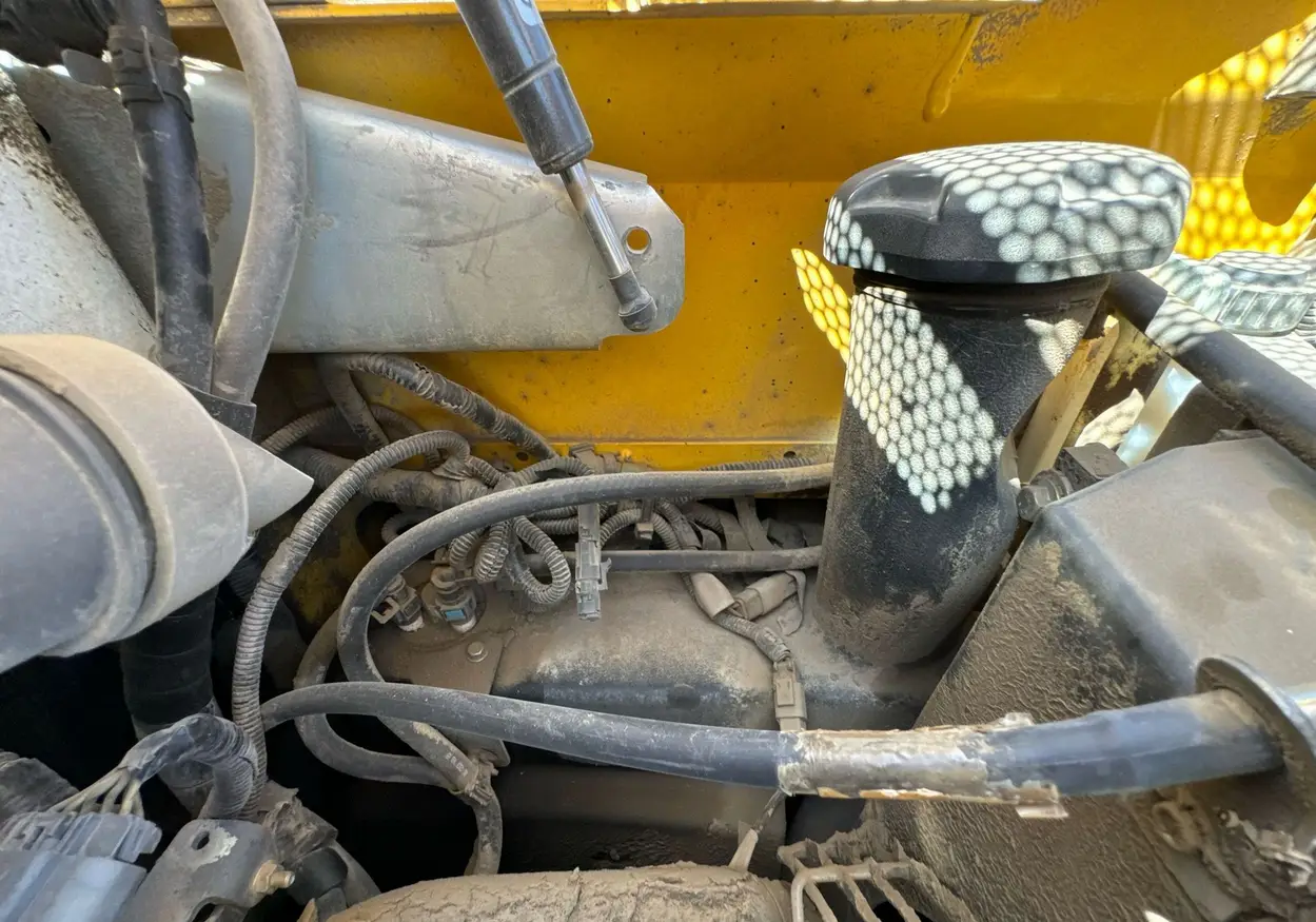 2019 New Holland L228 skid steer loader