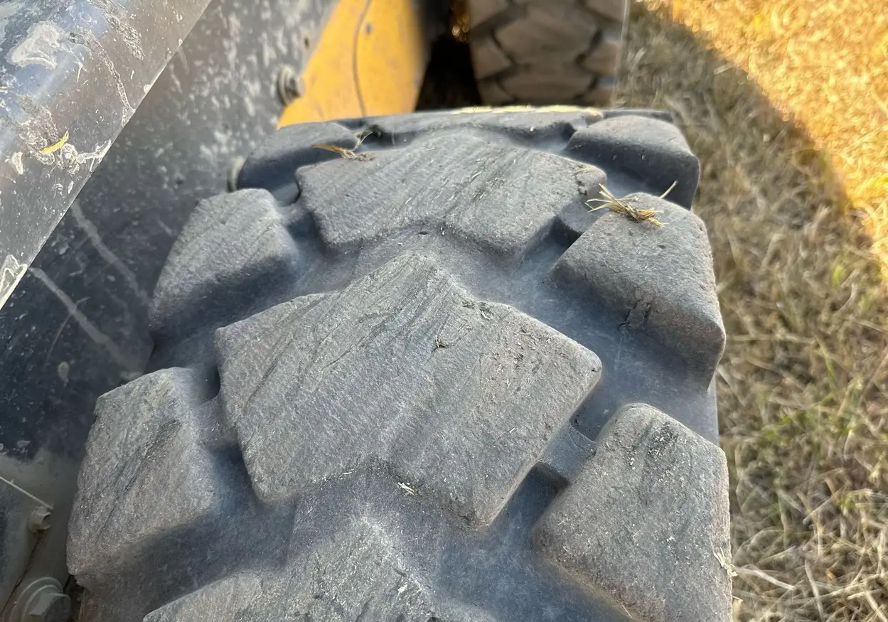 2019 New Holland L228 skid steer loader